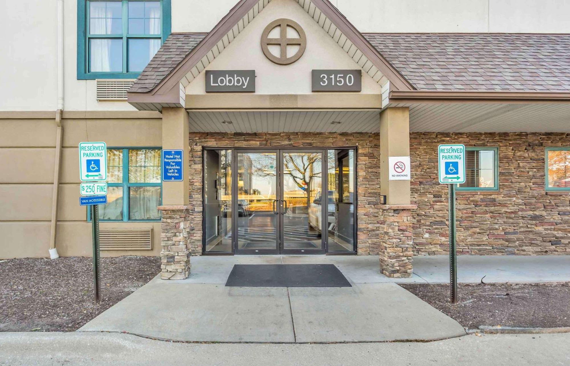 Extended Stay America Select Suites - Chicago - Downers Grove Ngoại thất bức ảnh