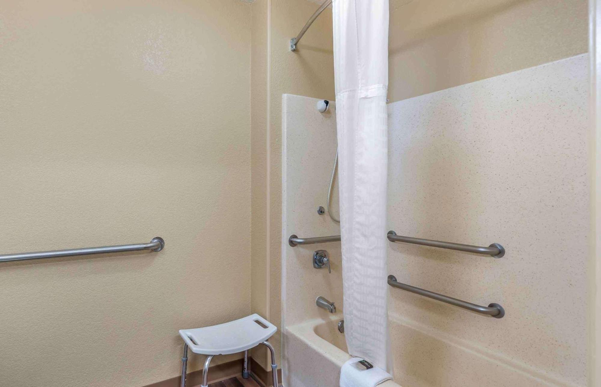 Extended Stay America Select Suites - Chicago - Downers Grove Ngoại thất bức ảnh
