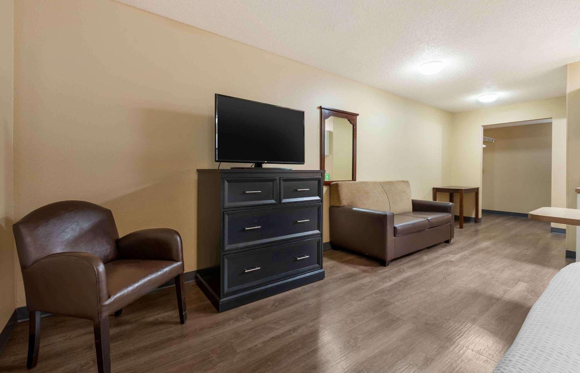 Extended Stay America Select Suites - Chicago - Downers Grove Ngoại thất bức ảnh